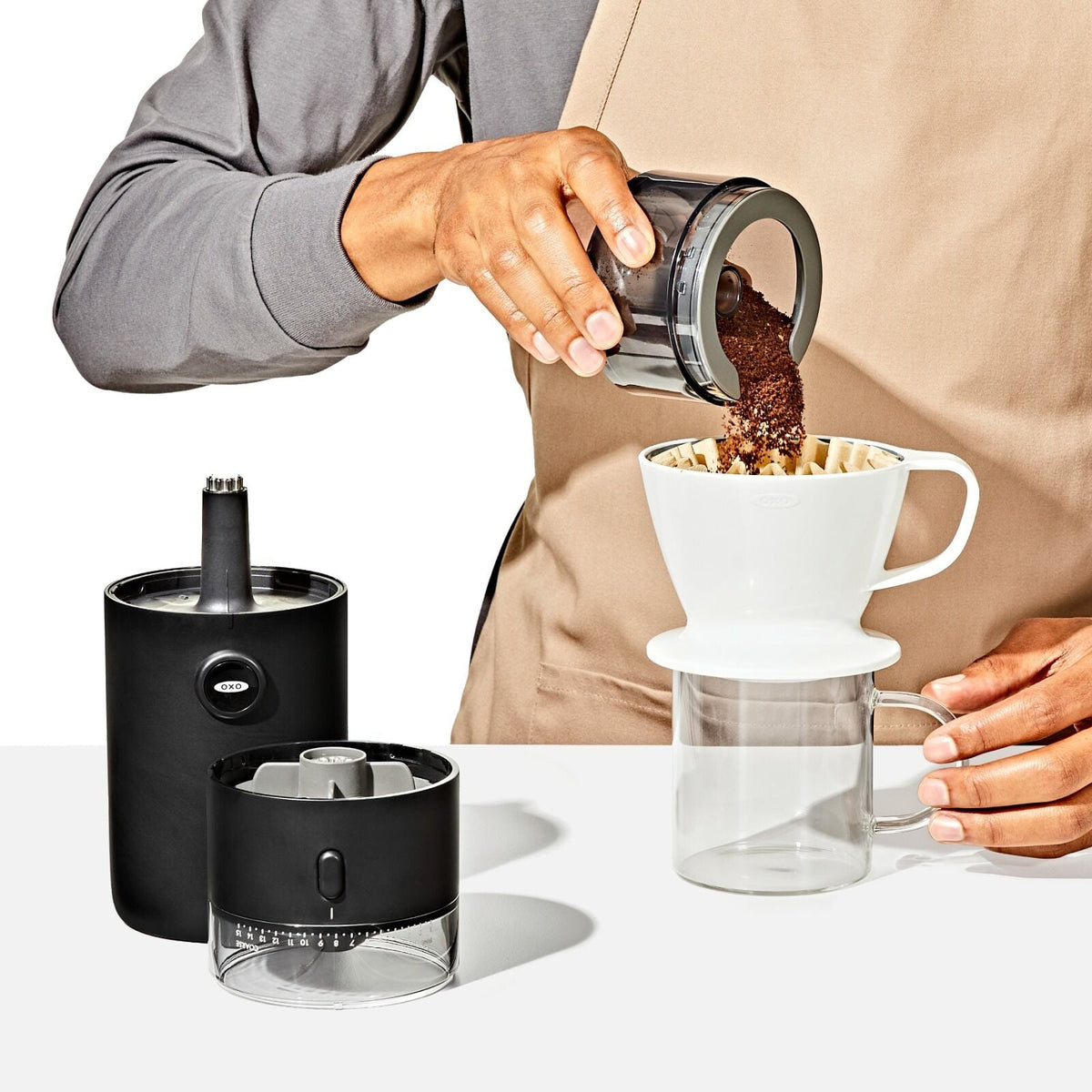 compact-conical-burr-coffee-grinder-r5 brew_8720800_compactgrinder_pdp_06.jpg