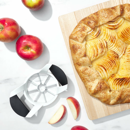 apple-divider-p3 gg_32681_9d_1_.jpg