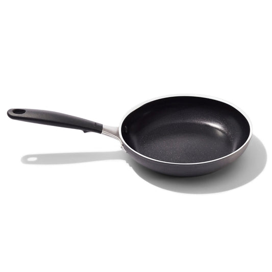 non-stick-pro-every-day-8-inch-frypan-x6 oxo_cc010468-001_nonstick-everyday-8in-fry-pan_pdp_01.jpg