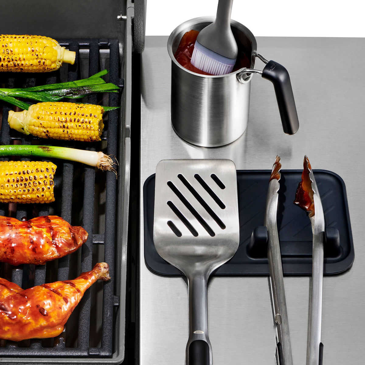 13-piece-grilling-bundle-y7 sw_21185800_052020_7_rgb.jpg
