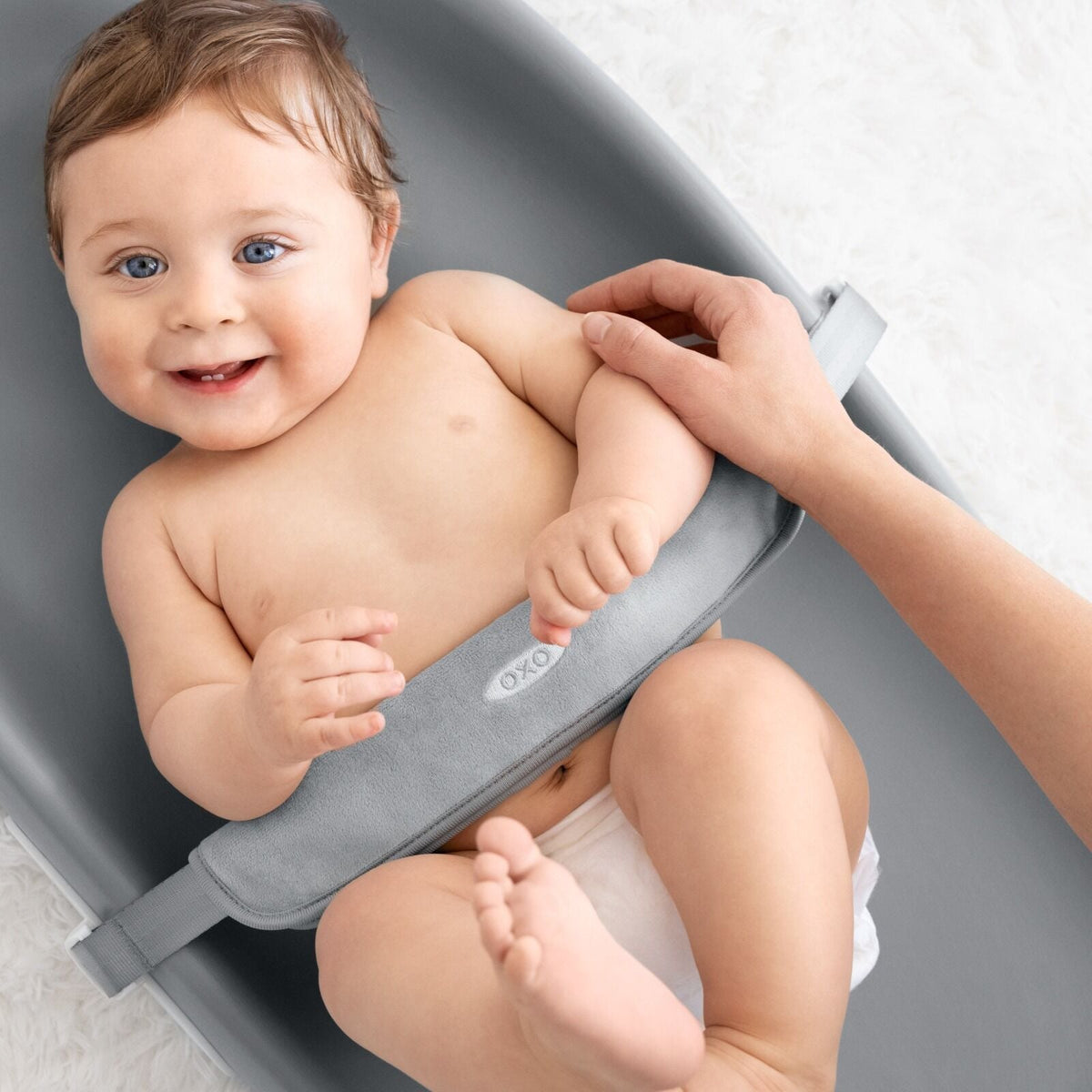 tot-changing-pad-gray-f6 tot_63154800_changingpad_pdp_05.jpg